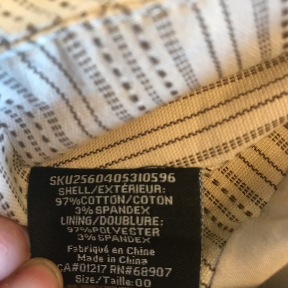 𝅺Le Chateau Skirt - Picture 6 of 10